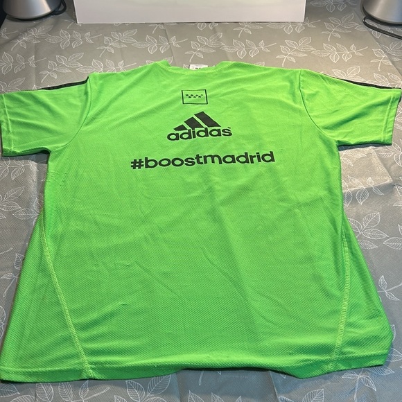 Men’s Adidas Jersey. Damaged, see pictures. - Picture 4 of 8